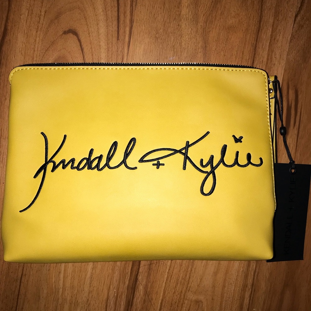 Official Kendall and Kylie